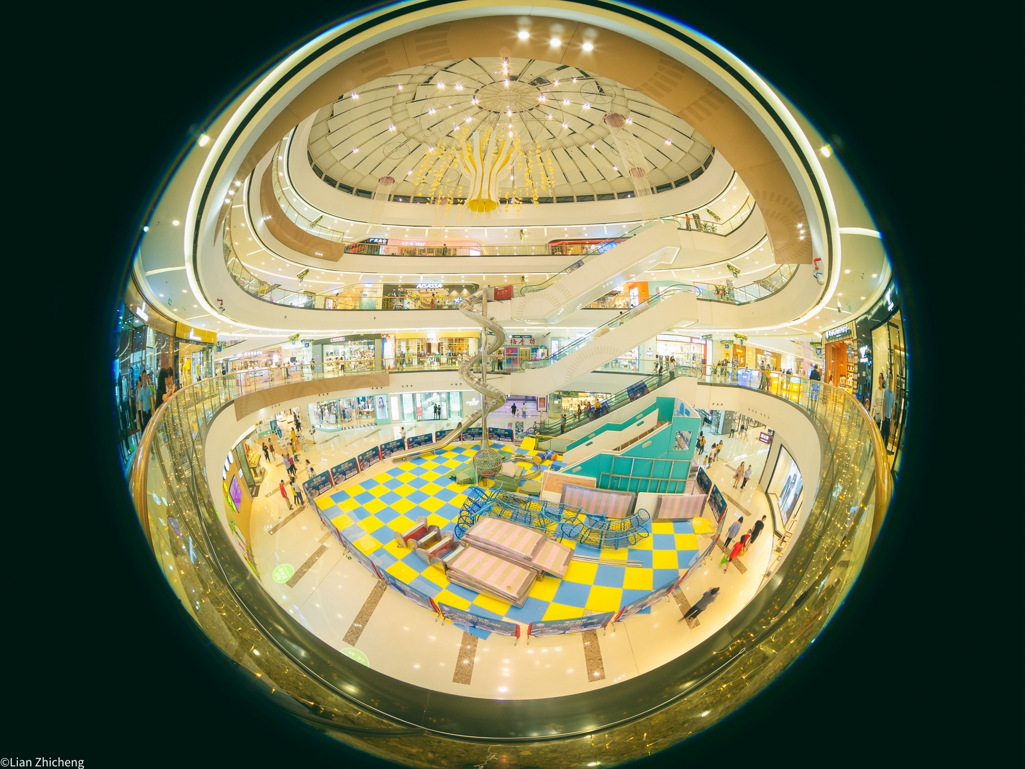 ©Lian ZhichengMFT 4mm F2.8 210° Circular Fisheye